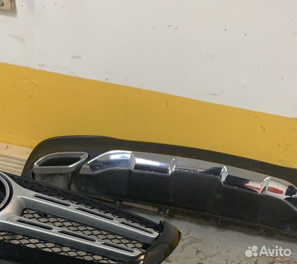 Юбка заднего бампера mersedes-benz gls