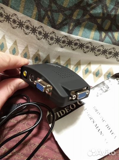 Конвертер - адаптер RCA либо S-video на VGA