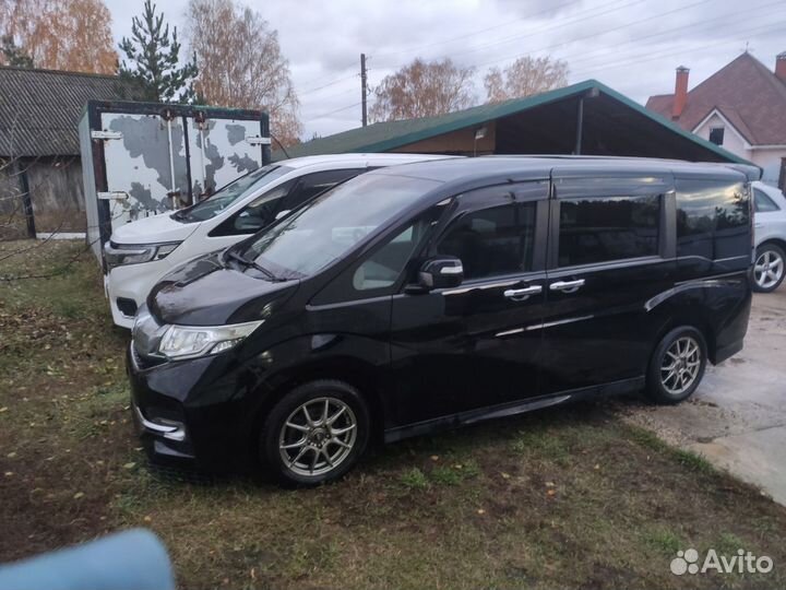 Honda Stepwgn 1.5 CVT, 2016, 73 000 км