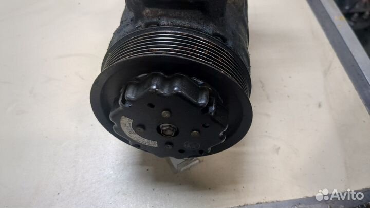 Компрессор кондиционера Mercedes C W203, 2004