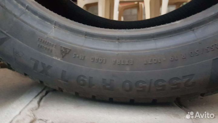 Continental ContiVikingContact 6 255/50 R19