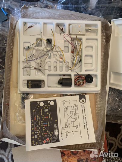 Электронный конструктор микросхемы