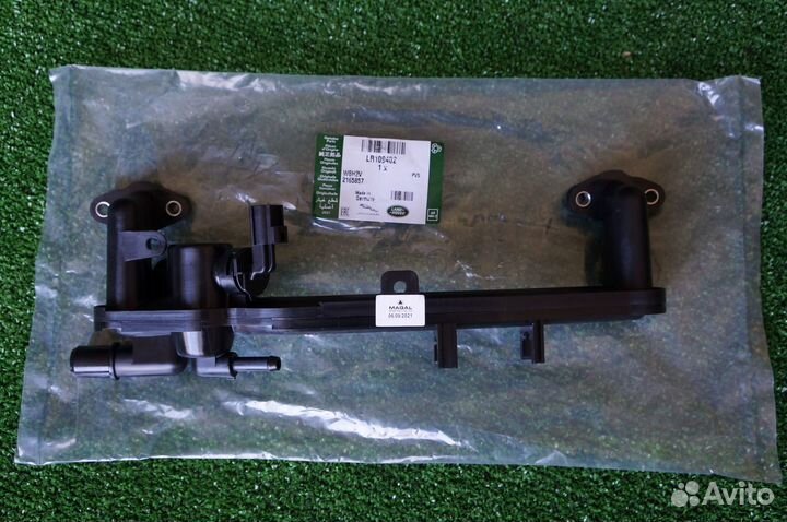 Трубка системы охлаждения Land Rover - LR109402