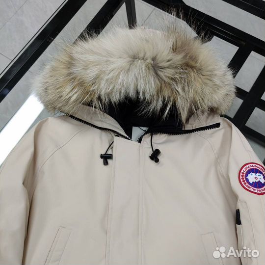 Зимняя куртка canada goose