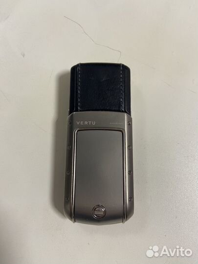 Vertu Ascent Black Leather