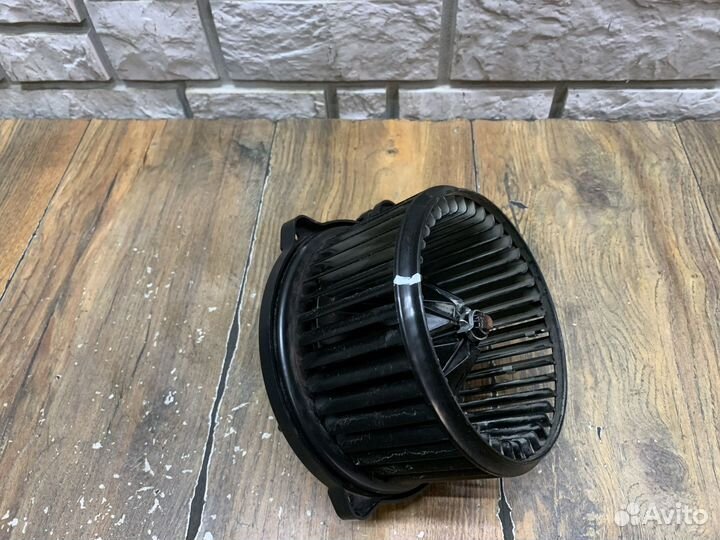 Hyundai Creta Моторчик отопителя