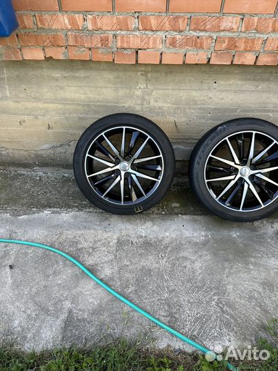 Продам литые диски