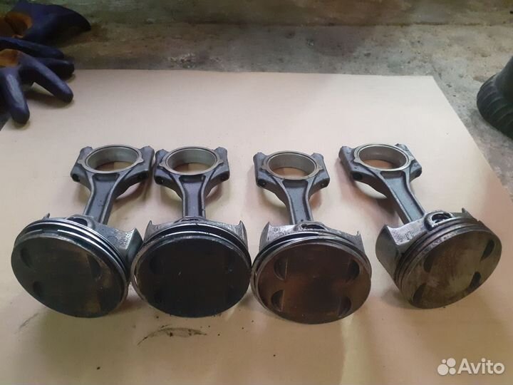 Шатуны поршня 127 мотор