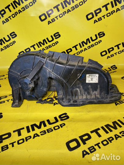 Моторчик печки в сборе с корпусом Renault Clio