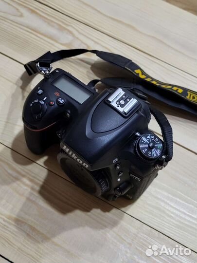 Зеркальный фотоаппарат Nikon D750