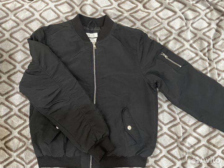 Бомбер десткий h&m
