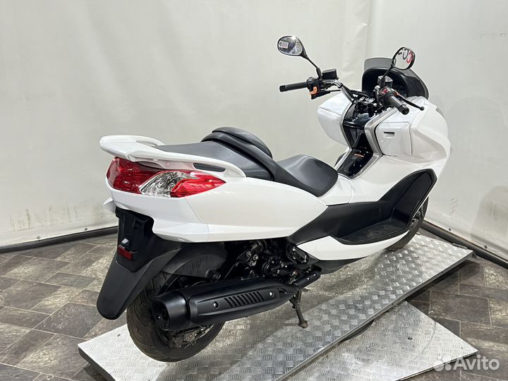 Скутер Yamaha Majesty 250