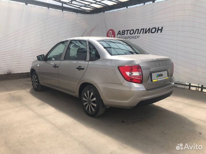 LADA Granta 1.6 МТ, 2021, 37 600 км