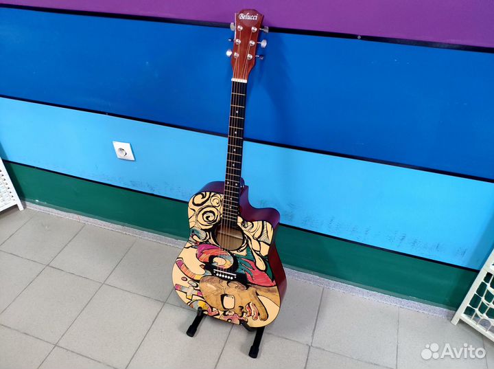 Гитара акустика