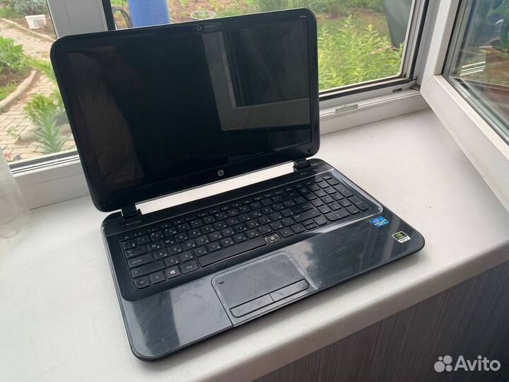 Ноутбук HP Pavilion 15-b161sr