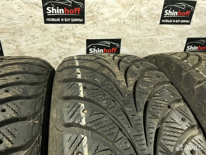 Goodyear UltraGrip Extreme 225/60 R17