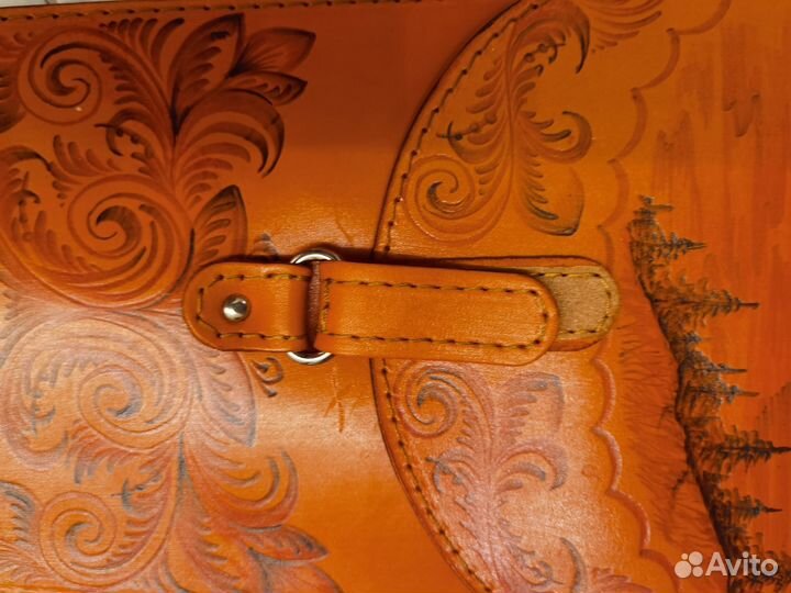 Набор шампуров в кожаном футляре