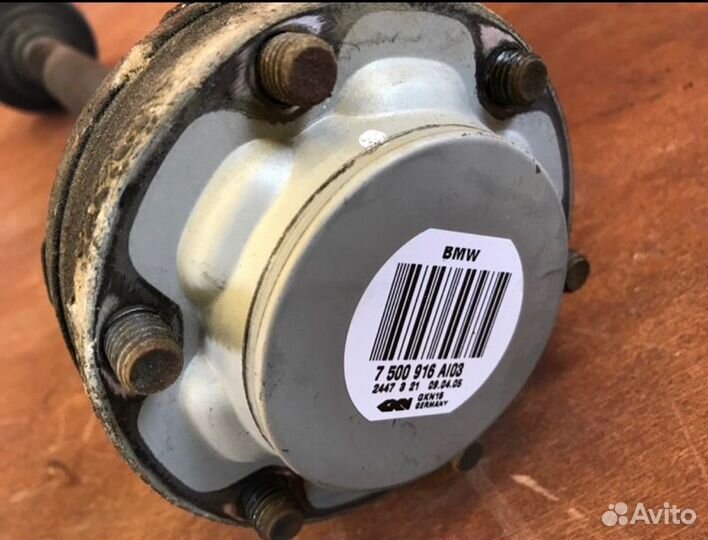 Привод, полуось задний левый Bmw X5 E53 N62B44