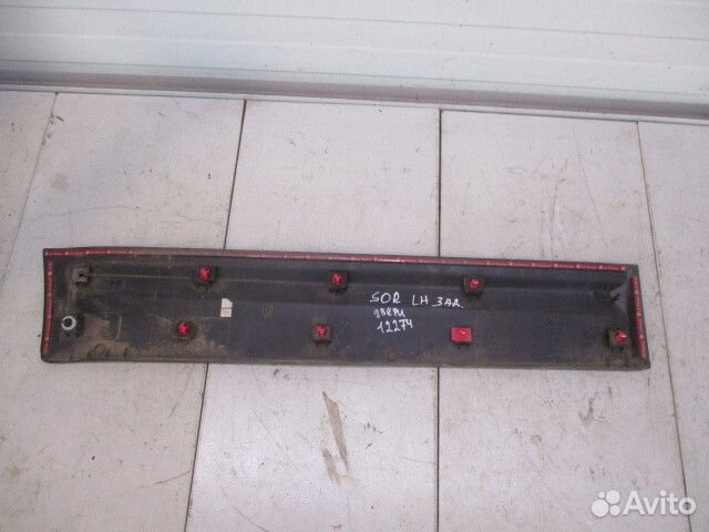 Накладка двери задней левой Kia Sorento 2 (XM)