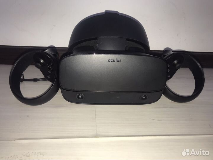 Oculus rift s с 2 проводами