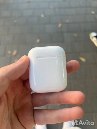 Airpods 2