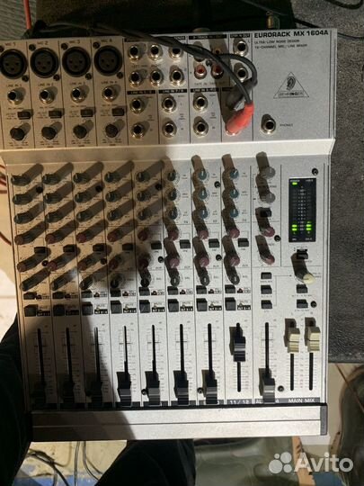 Микшерный пульт behringer eurorack mx 1604a