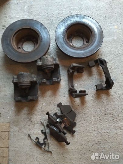 Передние тормоза bmw 5 e39