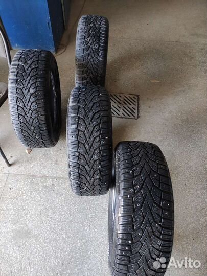 Gislaved NordFrost 100 205/60 R16 96T