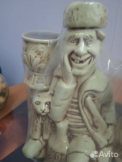 Графин с рюмками