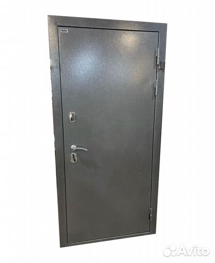 Дверь входная металлическая новая