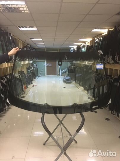 Лобовое стекло Фольксваген Поло