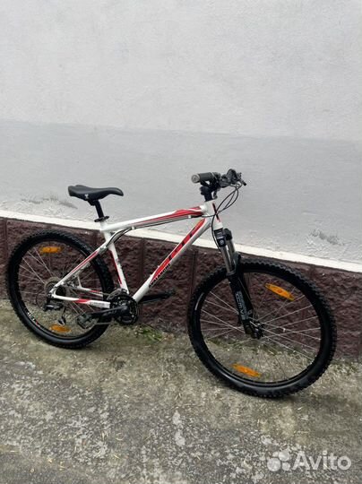 Горный велосипед GT,в отличном состоянии