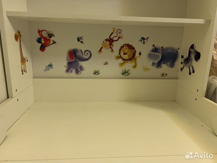 Пеленальный комод с полками