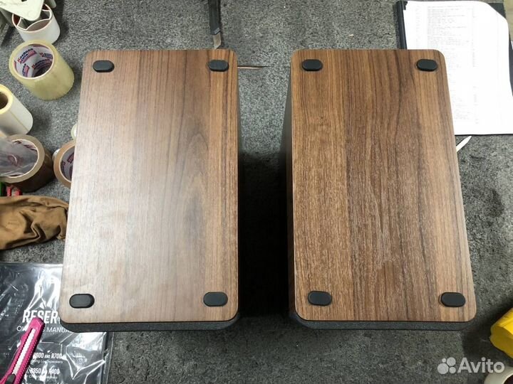 Полочная акустика Polk Audio Reserve R200 brown (а