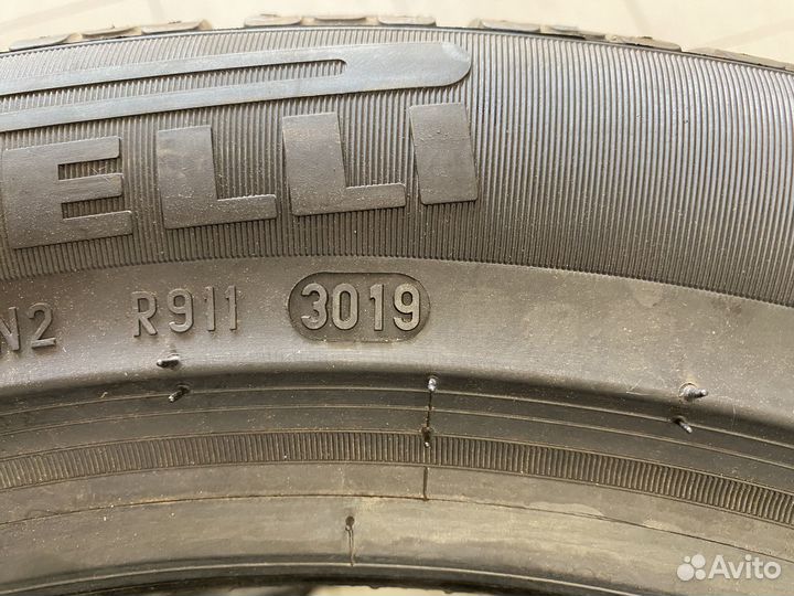 Pirelli Winter Sottozero 240 Serie II 215/45 R18 93V