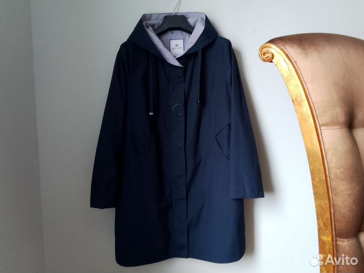 Новый стильный синий плащ 50-52-54