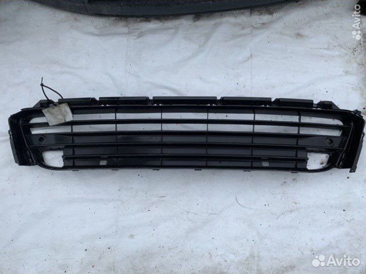 Решетка нижняя в бампер Lexus RX IV