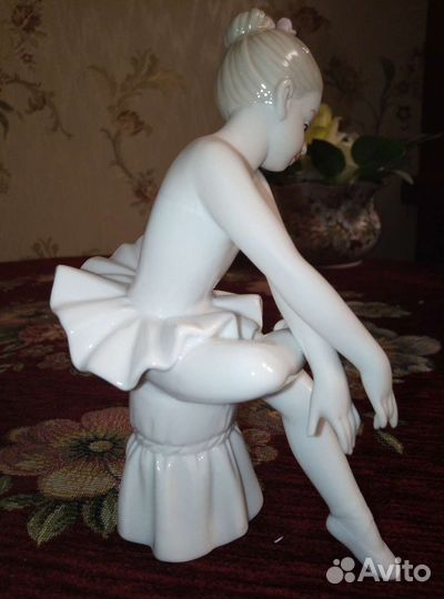 Статуэтка балерина