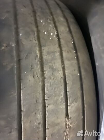 Шина грузовая 1 шт