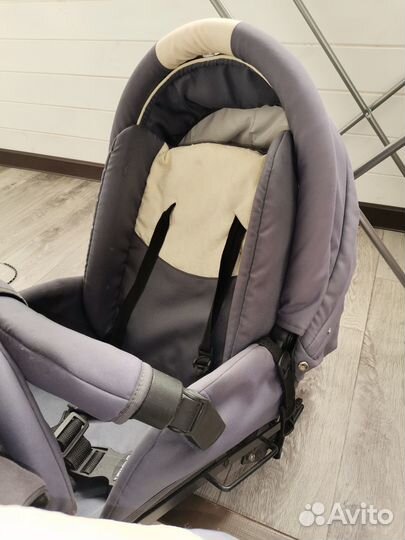 Часть коляски