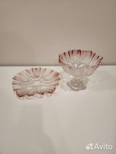 Стеклянная конфетница и блюдо Германия