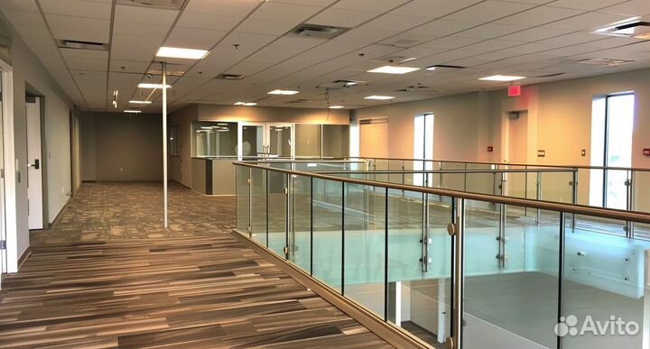 Стеклянные перила для лестниц