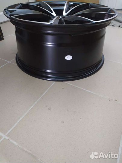 R19/5/112 Audi A4, A5, A6, A7, A8 VW, Skoda