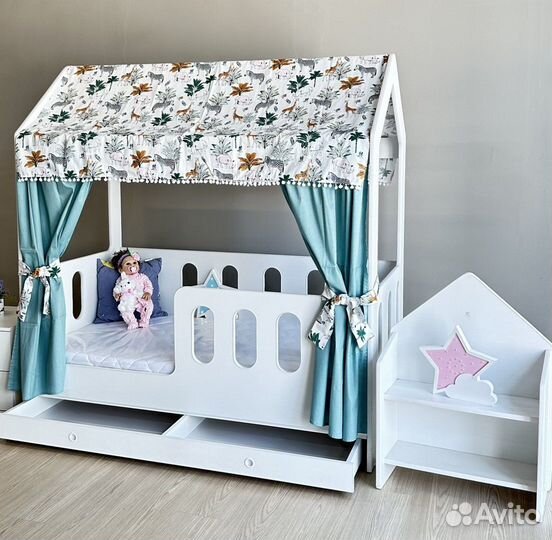 Детская кровать домик