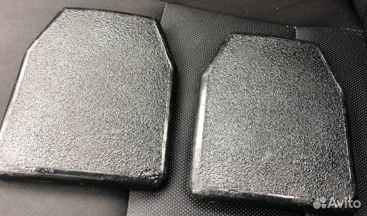 Боковая паховая бронеплита бр5