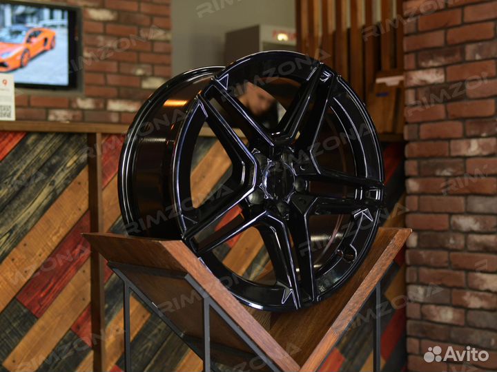 Литые диски AMG R19 на Mercedes. Арт2996