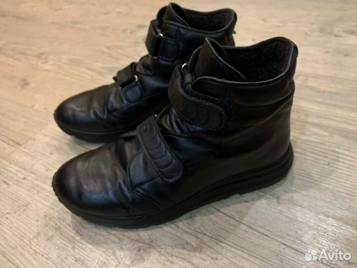 Ботинки демисезонные р.40 (26 см)