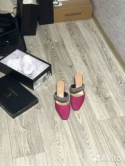 Босоножки Vitacci 38