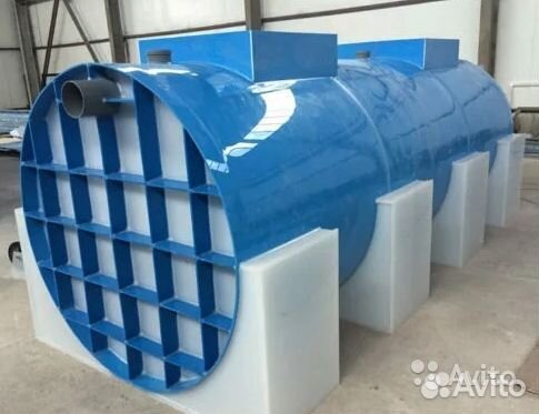 Емкость для воды пластиковая