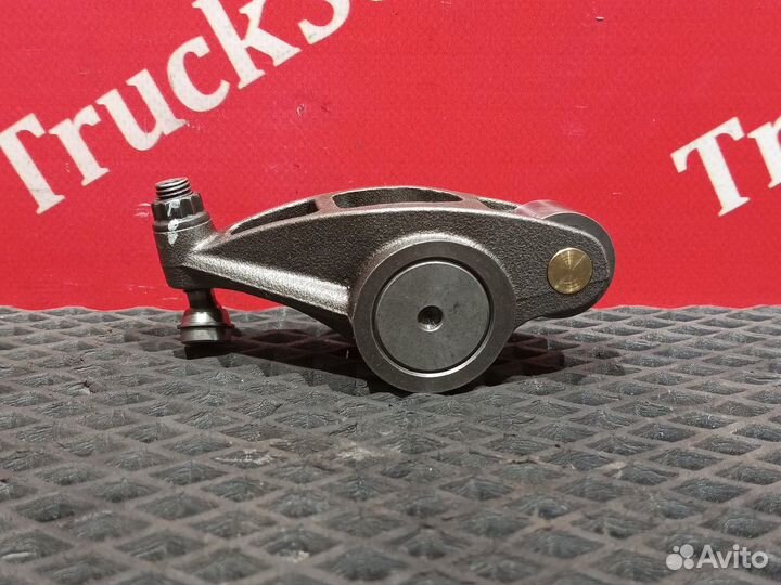 Рокер впускного клапана 2023г. Foton Auman